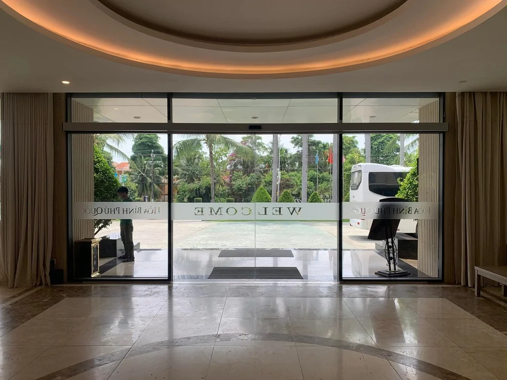 Kiểm tra và thay thế các linh kiện khi xuống cấp