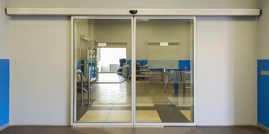 Hệ thống cửa tự động bị lỗi nguồn điện