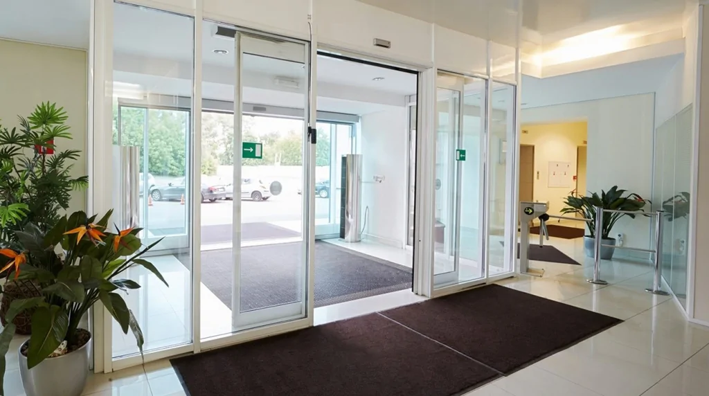 Hệ thống cửa tự động bị lỗi nguồn điện