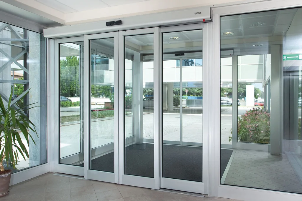 Cửa kính tự động an toàn và bảo mật cao