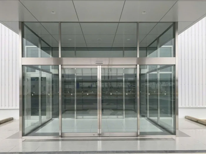 Những lỗi thường gặp khi sử dụng cửa tự động trượt