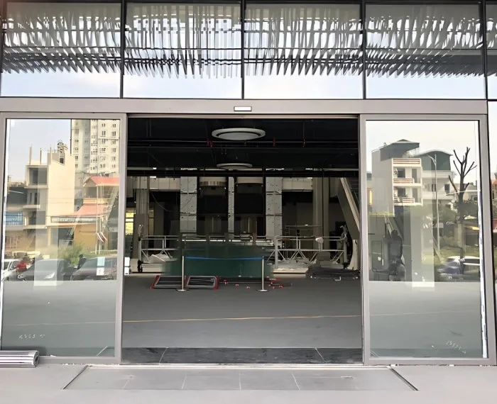 Những sự cố thường gặp khi sử dụng cửa tự động